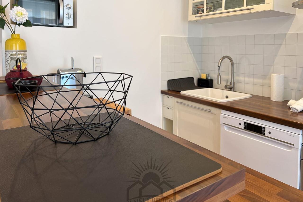 Le Carnot For 2 By Sunset Apartment